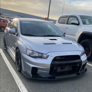 Meet your Posher, Bernard aris